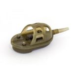 кормушка /ORANGE CARP/ Hand Flat+вертлюг №4 40гр (уп.1шт)